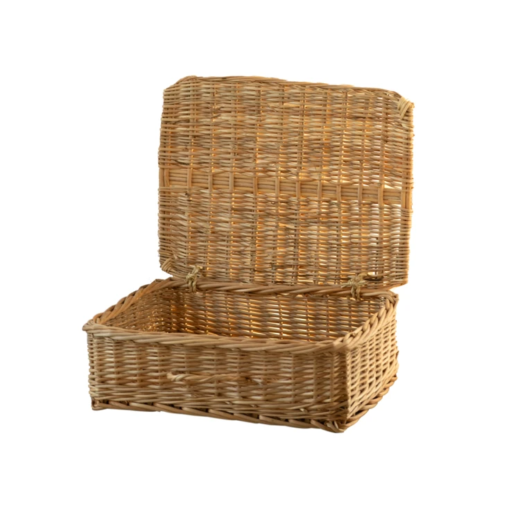 Valisette en rotin style vintage