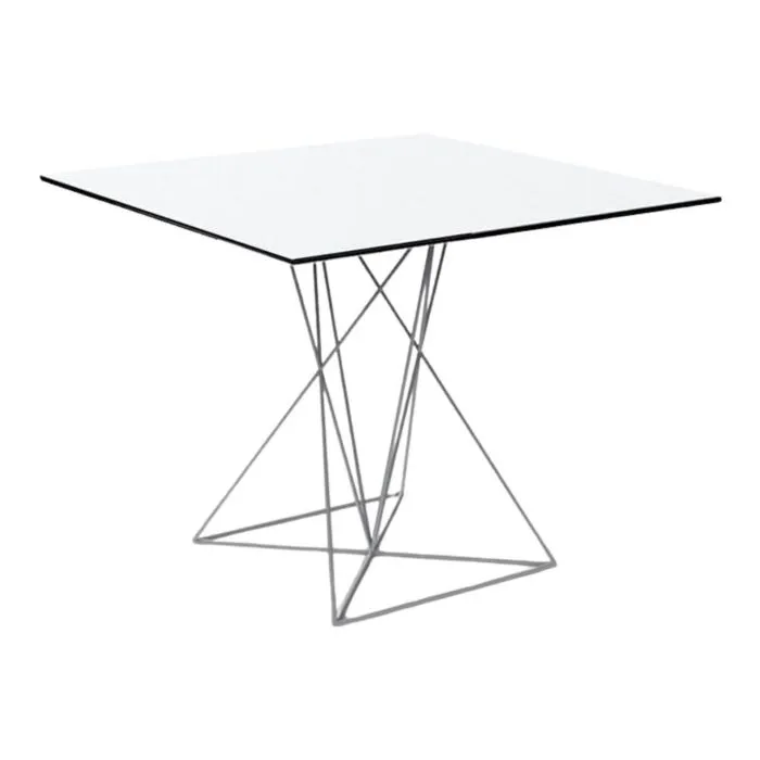 Vondom, table d'extérieur, plateau HPL blanc
